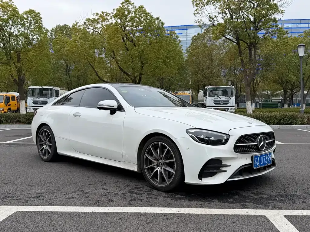 Mercedes-Benz E-Class (Import) — фото 6