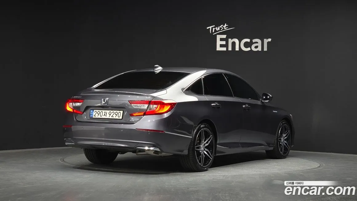 Honda Accord — фото 2