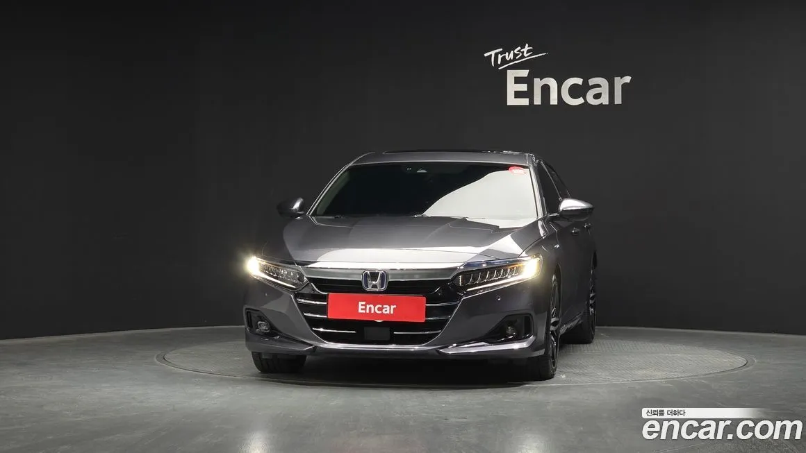 Honda Accord — фото 6