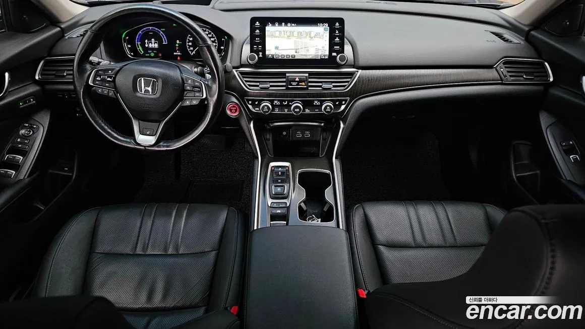 Honda Accord — фото 8