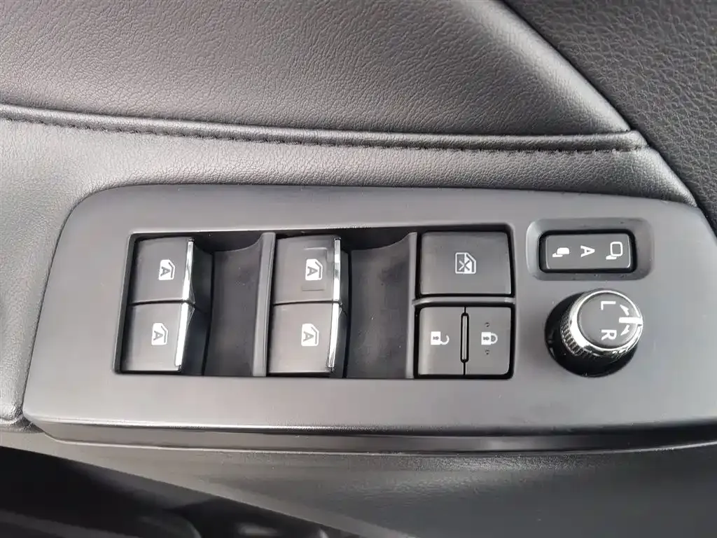 Toyota Avalon 2021 из CN, фото 7