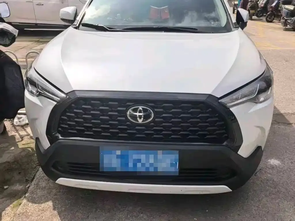 Toyota Corolla Cross 2024 из CN, фото 3