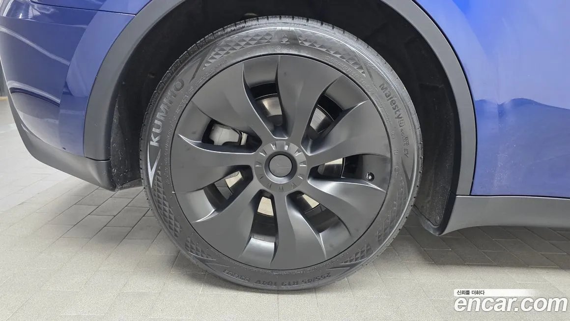 Tesla Model Y 2023 из KR, фото 6