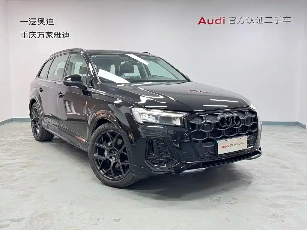Audi Q7 2024 из CN, фото 9