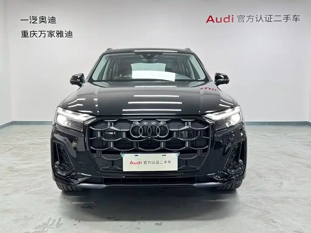 Audi Q7 2024 из CN, фото 6