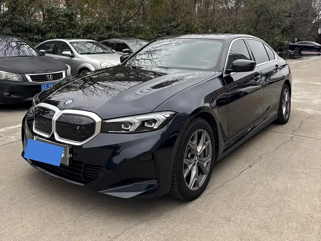 BMW i3 2023 из CN, фото 1