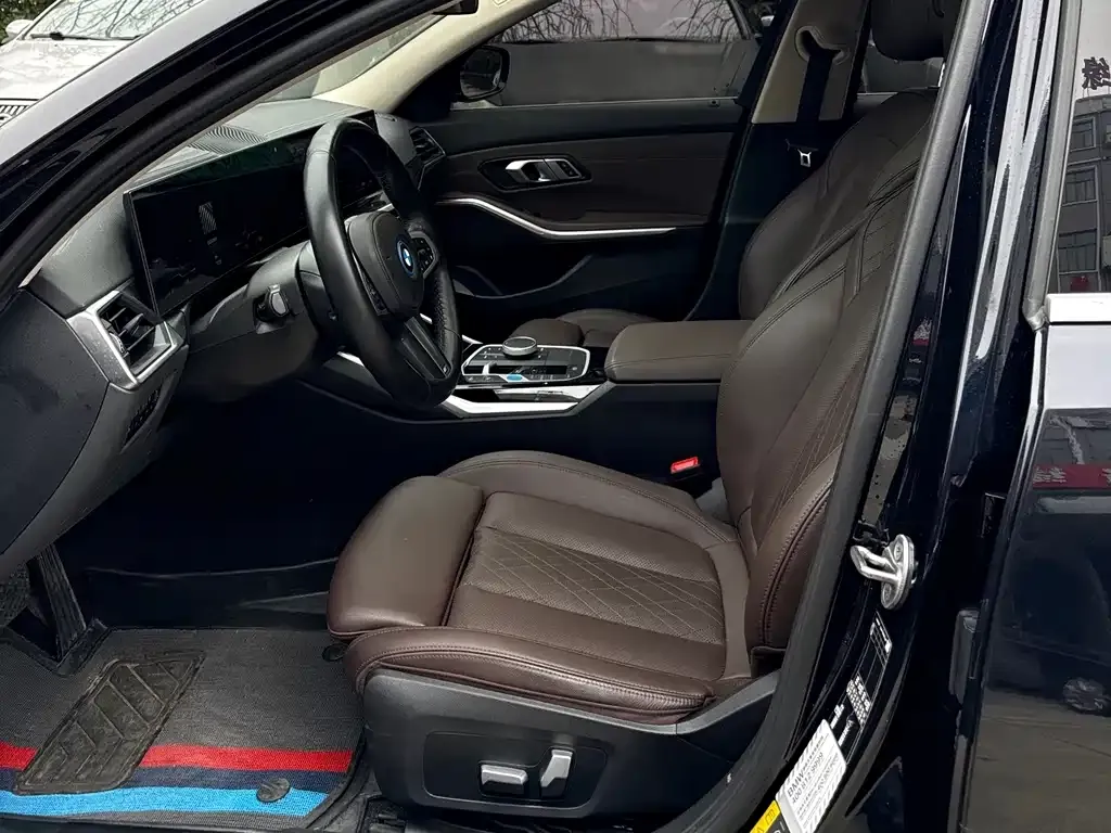 BMW i3 2023 из CN, фото 7