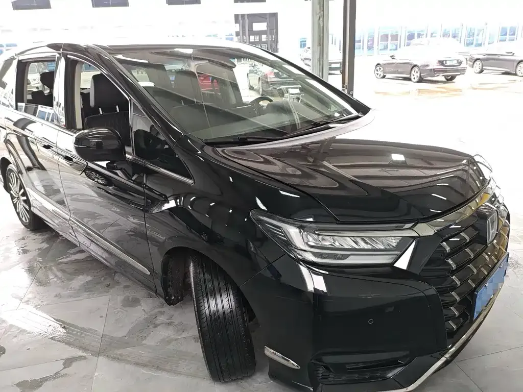 Honda Elysion 2022 из CN, фото 3