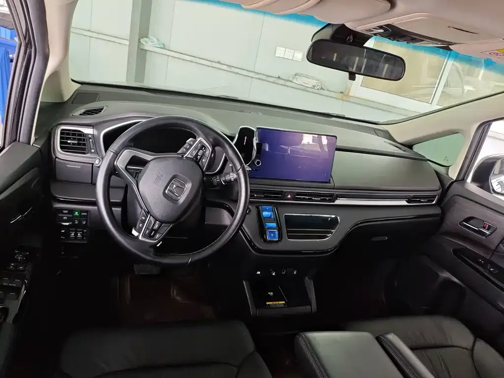 Honda Elysion 2022 из CN, фото 9
