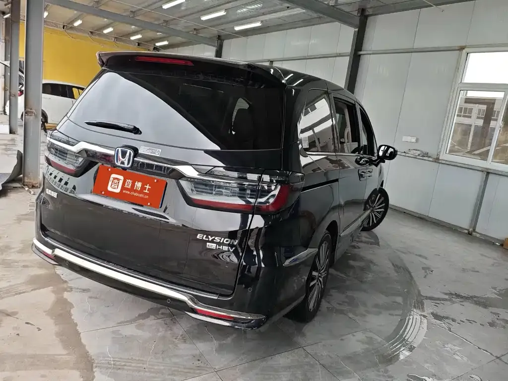 Honda Elysion 2022 из CN, фото 5