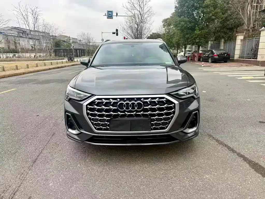 Audi Q3 2024 из CN, фото 5