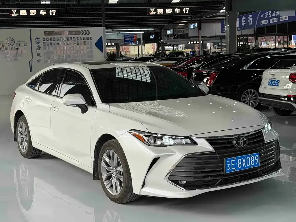 Toyota Avalon 2021 из CN, фото 3