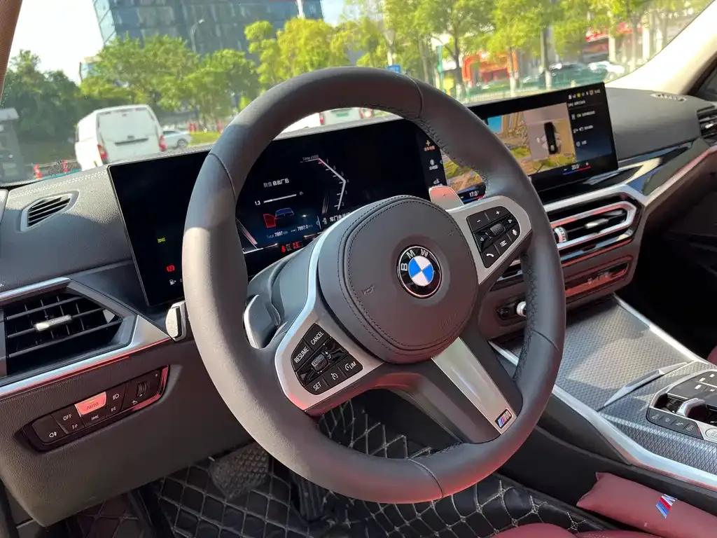 BMW 3 Series 2023 из CN, фото 10