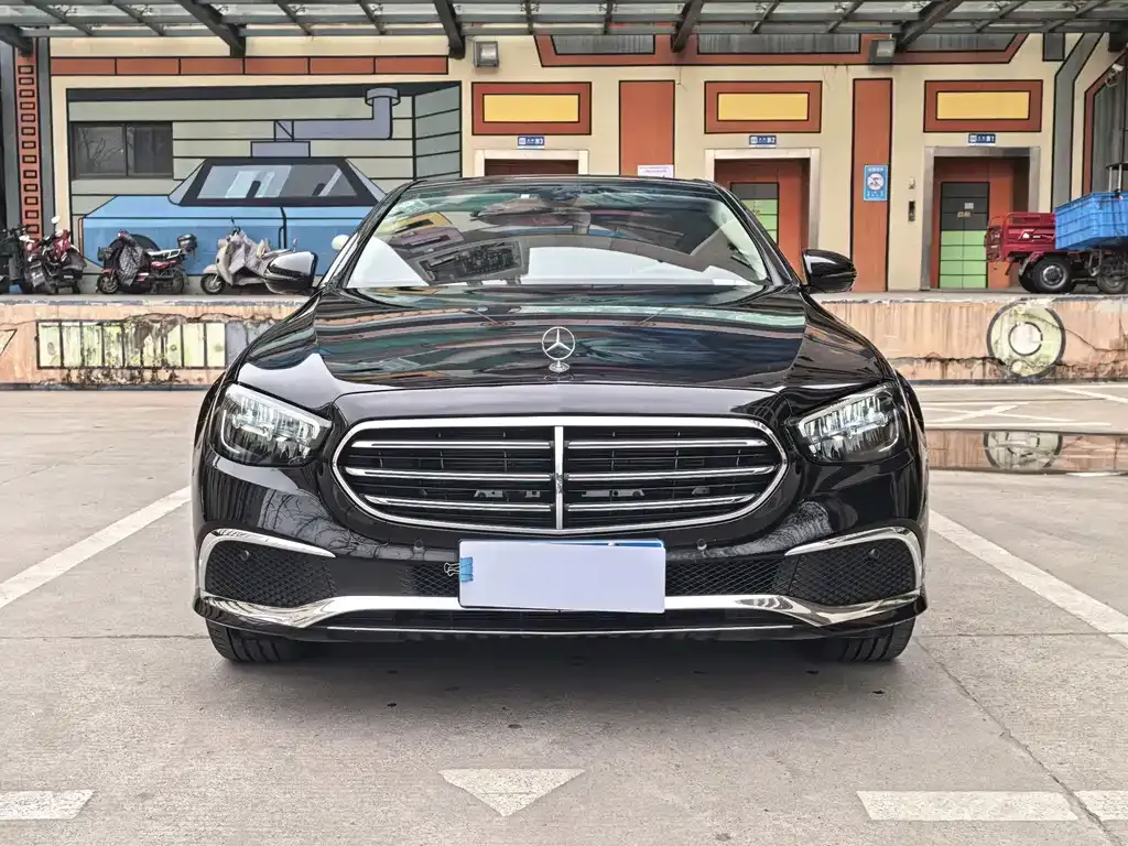 Mercedes-Benz E-Class 2023 из CN, фото 1