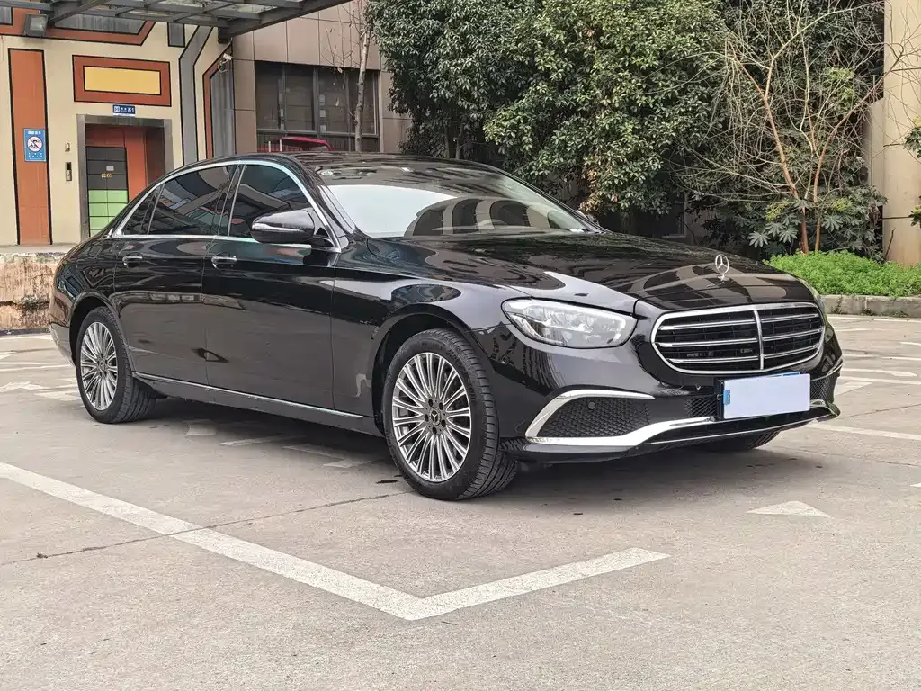 Mercedes-Benz E-Class 2023 из CN, фото 9