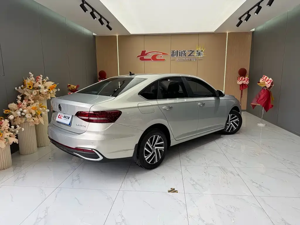 Volkswagen Lavida 2023 из CN, фото 6