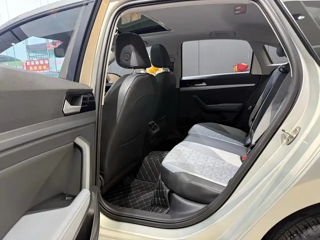 Volkswagen Lavida 2023 из CN, фото 8