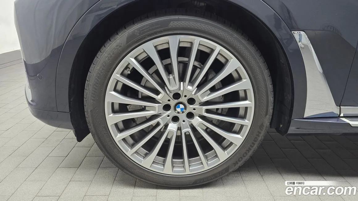 BMW X7 2021 из KR, фото 5