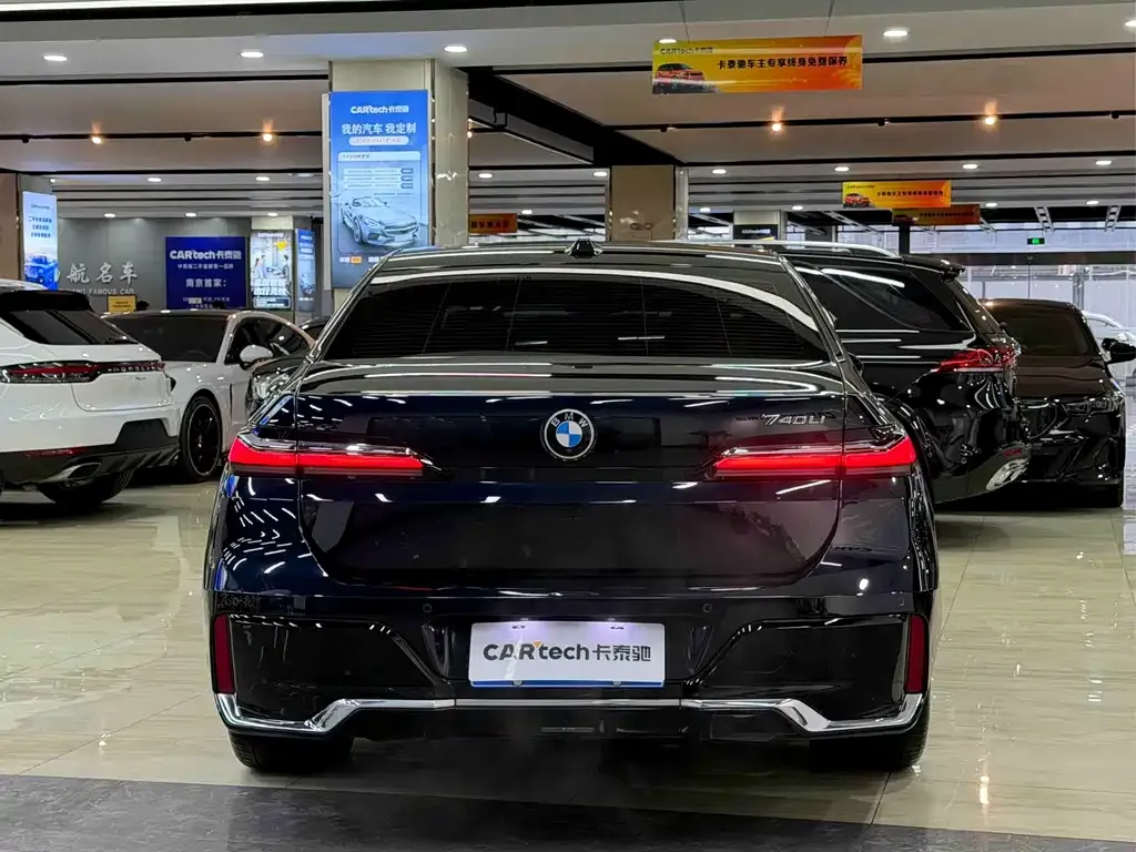BMW 7 Series 2024 из CN, фото 5