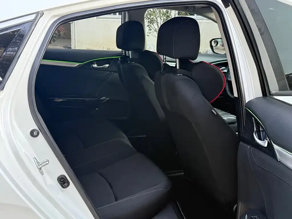 Honda Civic — фото 3
