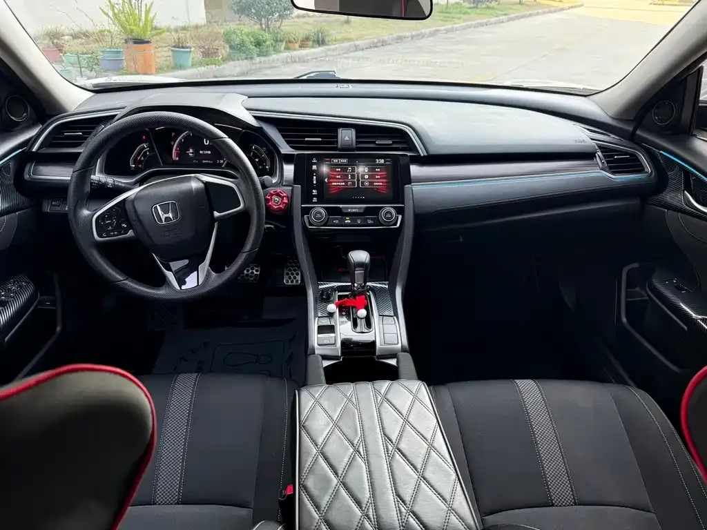 Honda Civic — фото 2