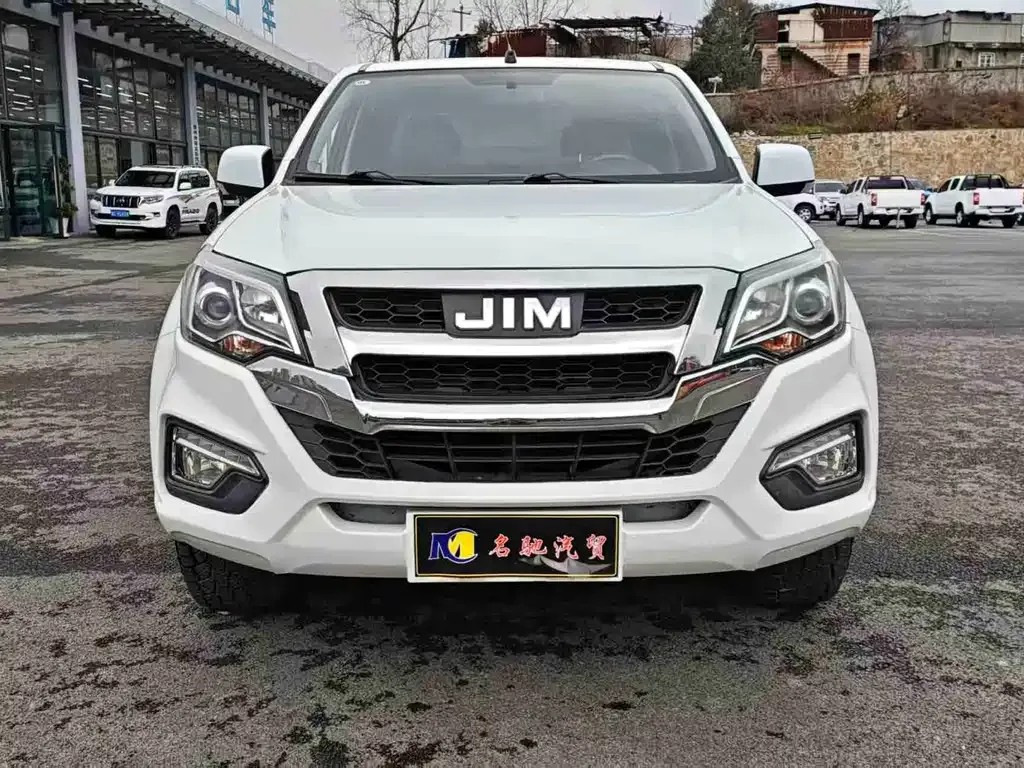 Isuzu RE-MAX