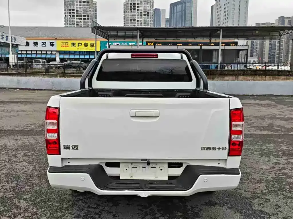 Isuzu RE-MAX 2022 из CN, фото 7