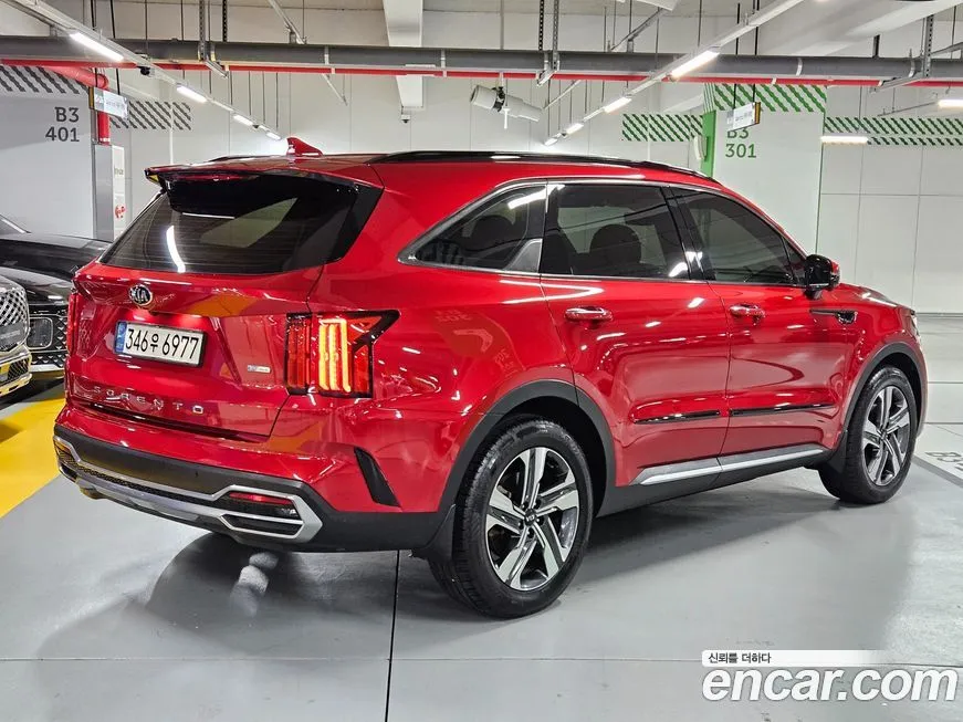 Kia Sorento — фото 7