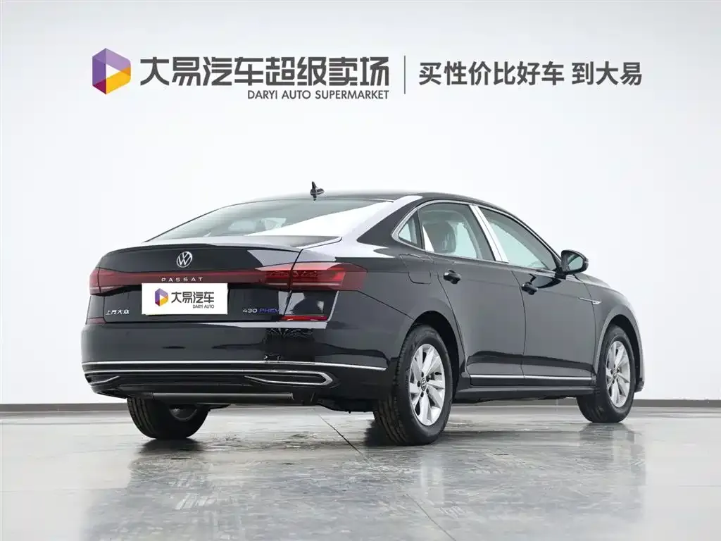 Volkswagen Passat New Energy — фото 9