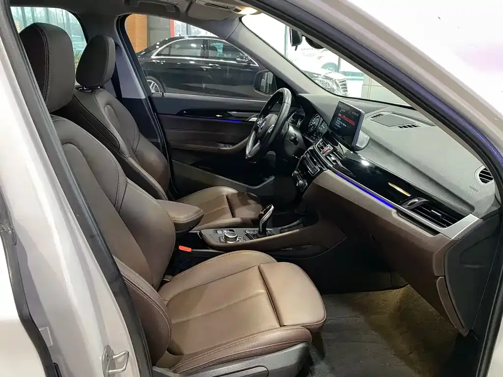 BMW X1 2022 из CN, фото 6