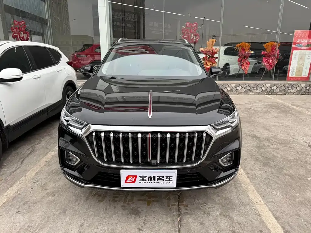 Hongqi HS5 — фото 1