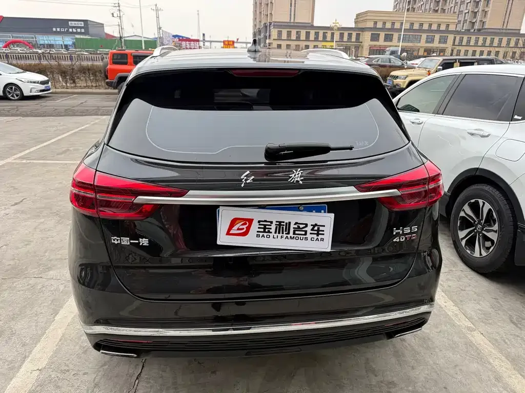 Hongqi HS5 — фото 4