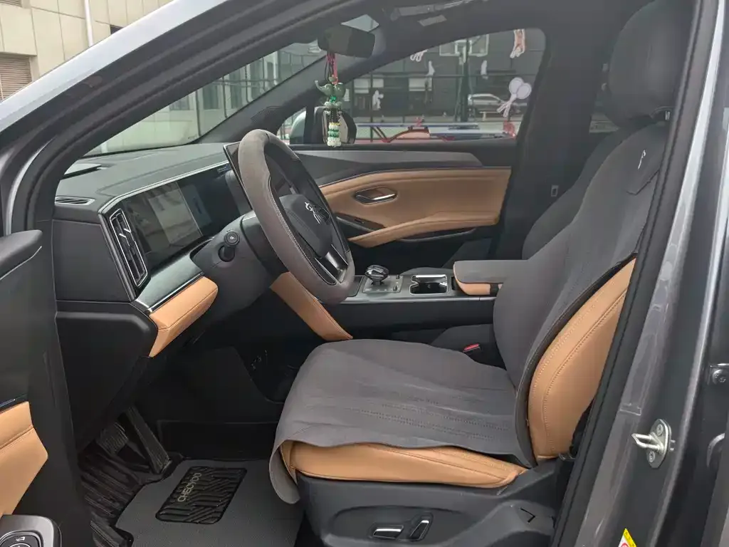 BYD L DM-i 2024 из CN, фото 5