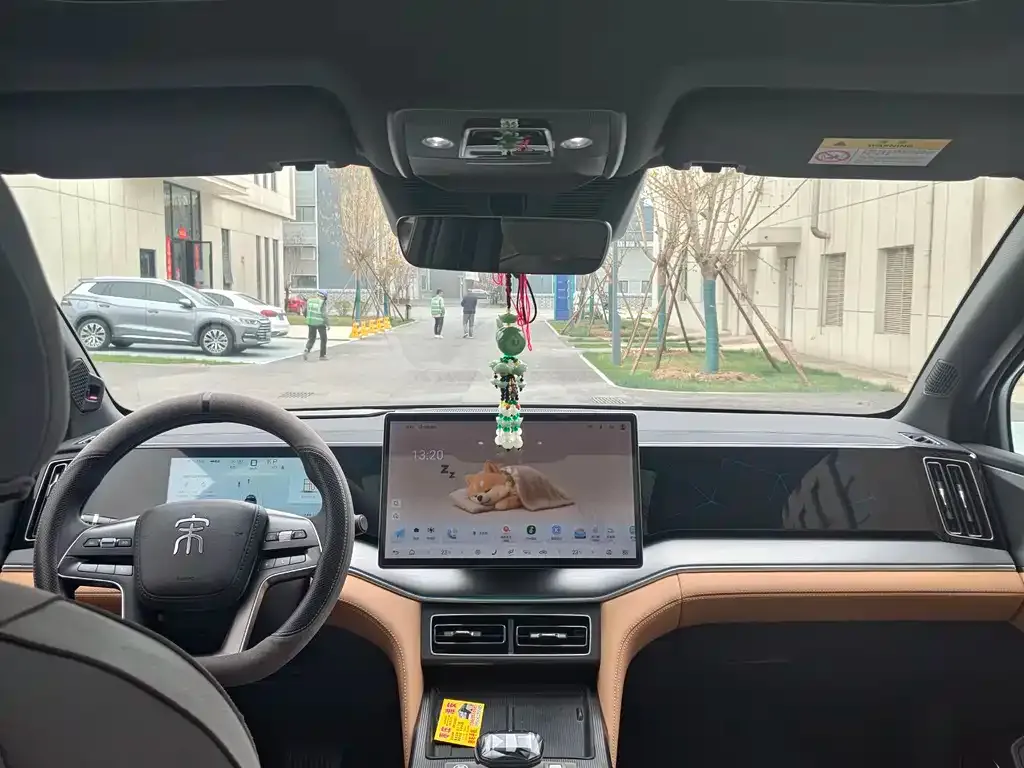 BYD L DM-i 2024 из CN, фото 2