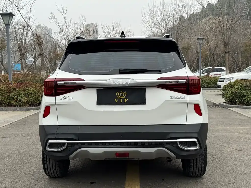 Kia KX3 2023 из CN, фото 9