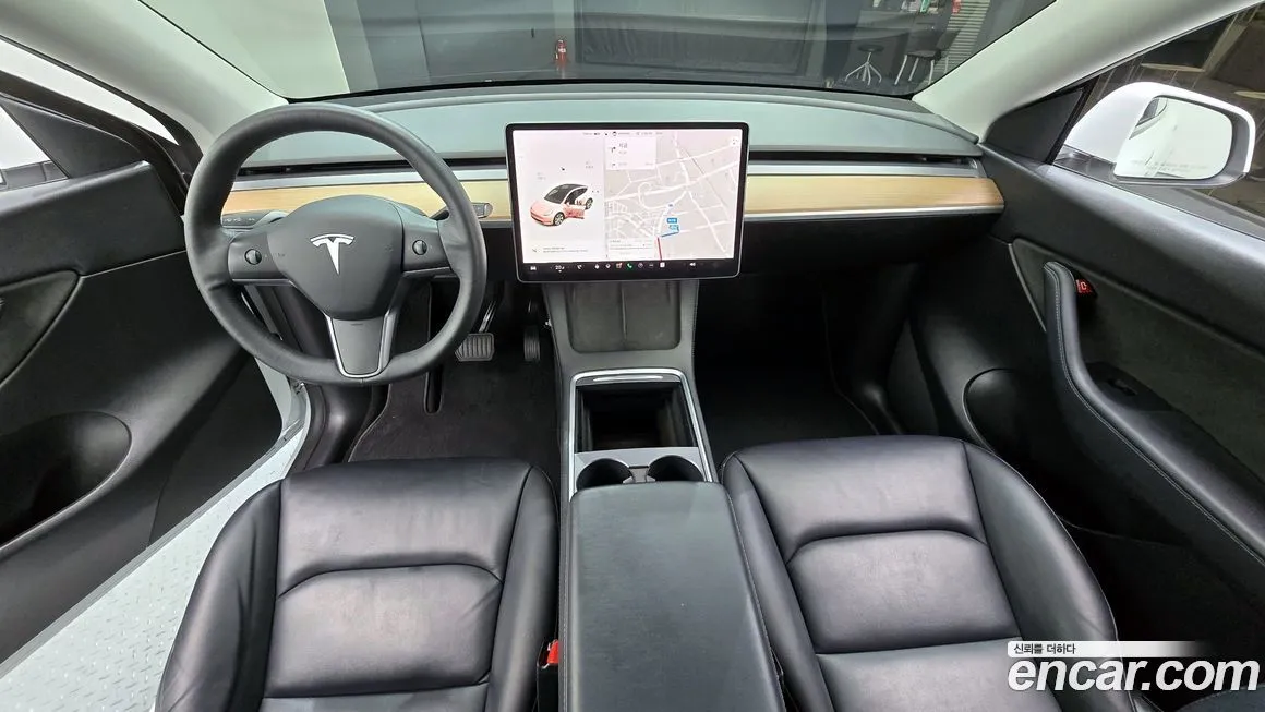 Tesla Model Y — фото 7