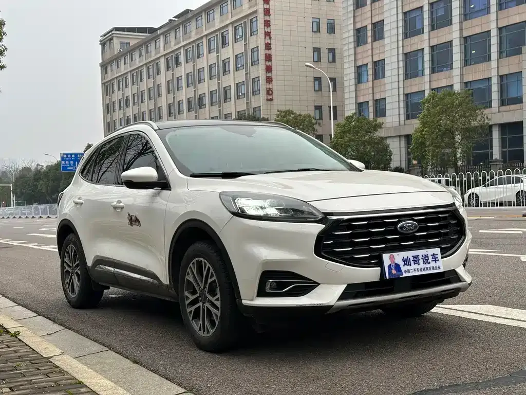 Ford Escape 2023 из CN, фото 9