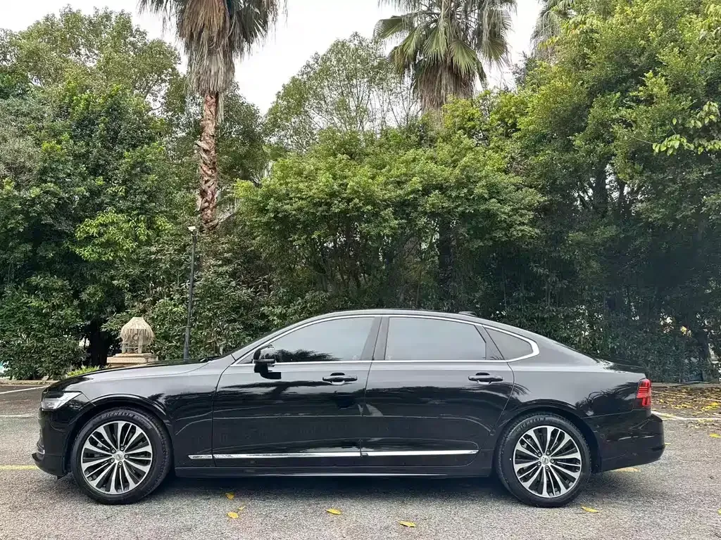 Volvo S90 — фото 8