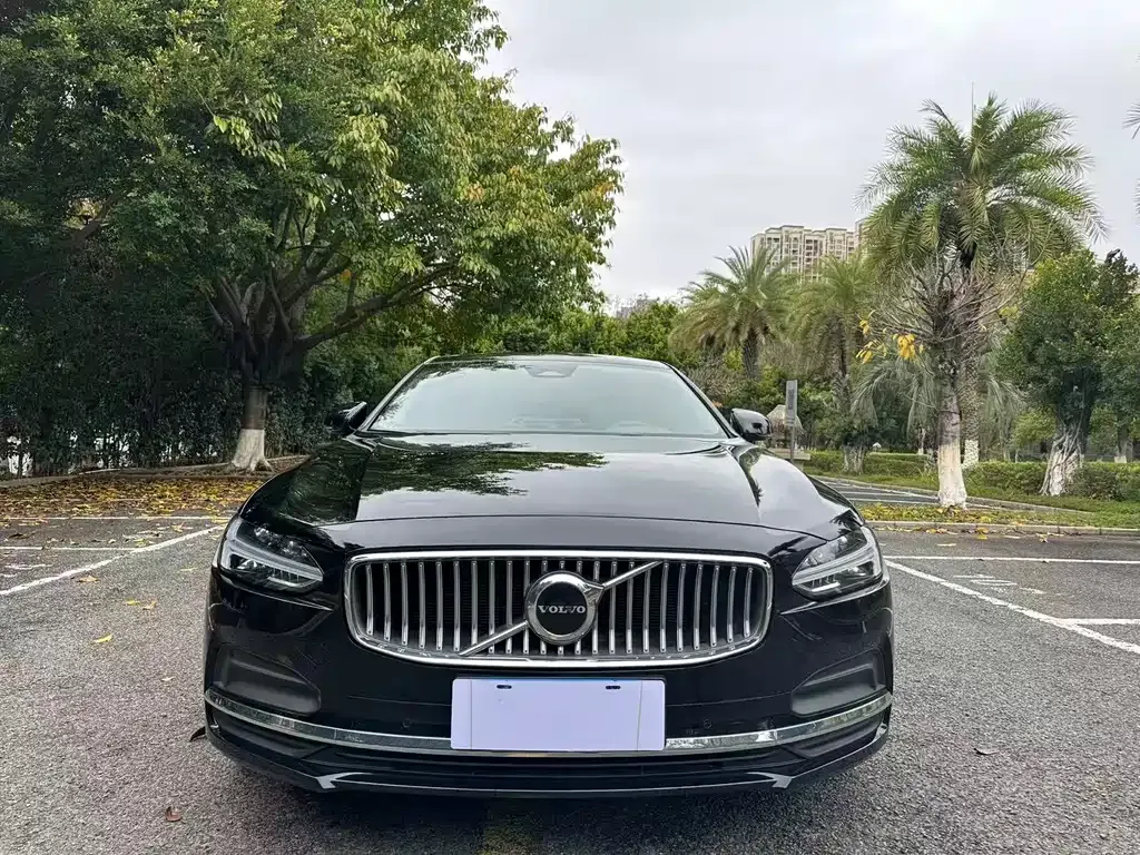 Volvo S90 — фото 7