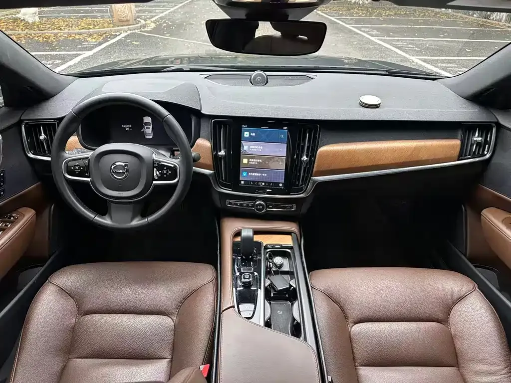 Volvo S90 — фото 4