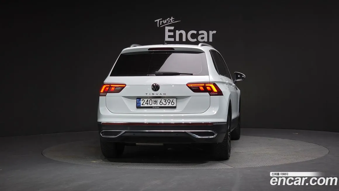 Volkswagen Tiguan — фото 5