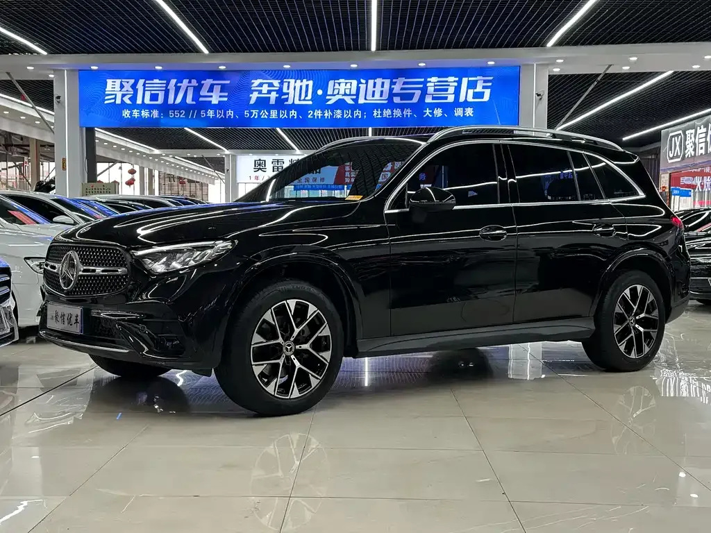 Mercedes-Benz GLC — фото 1