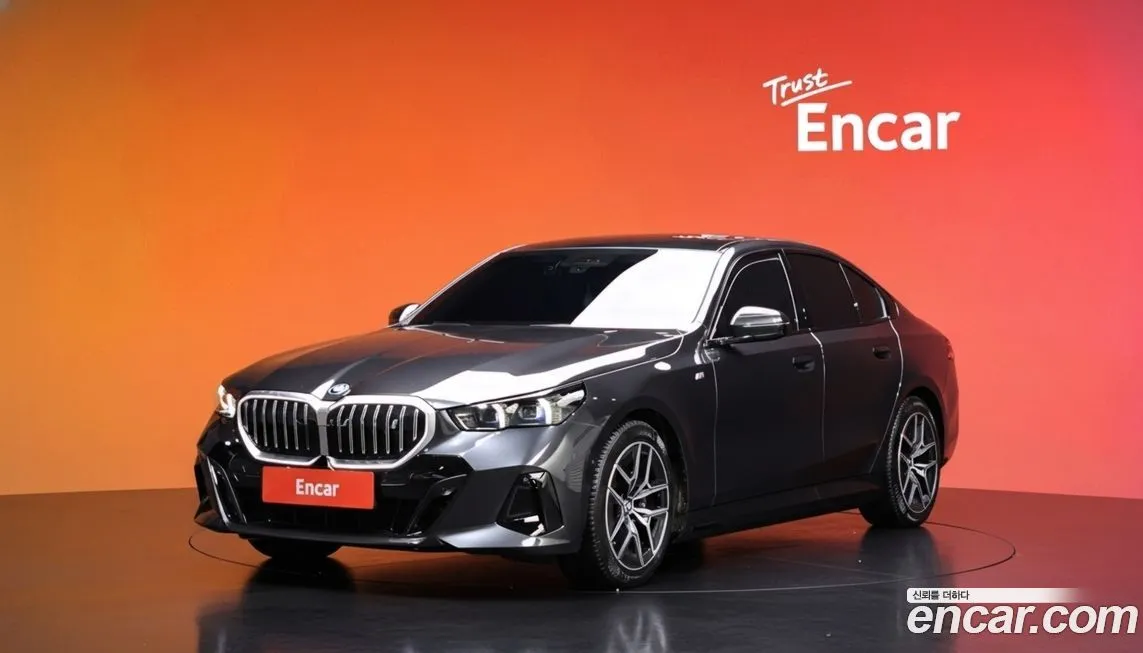 BMW i5 — фото 1