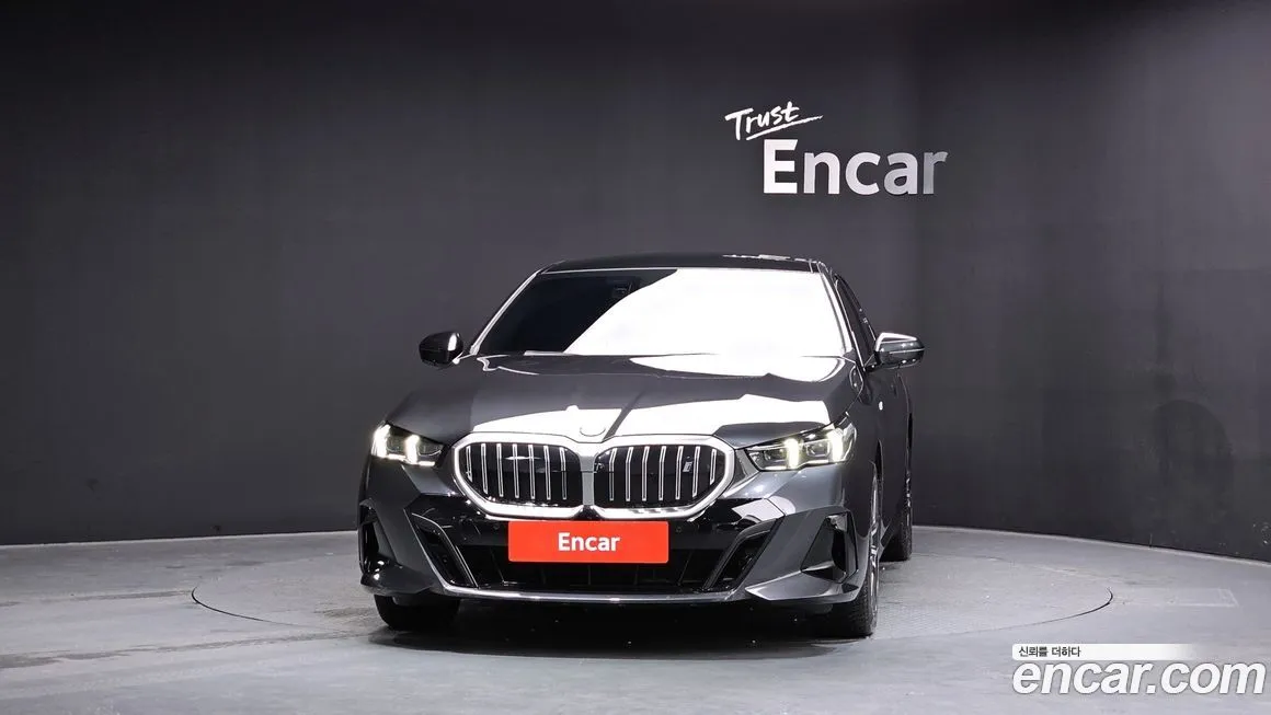BMW i5 — фото 3
