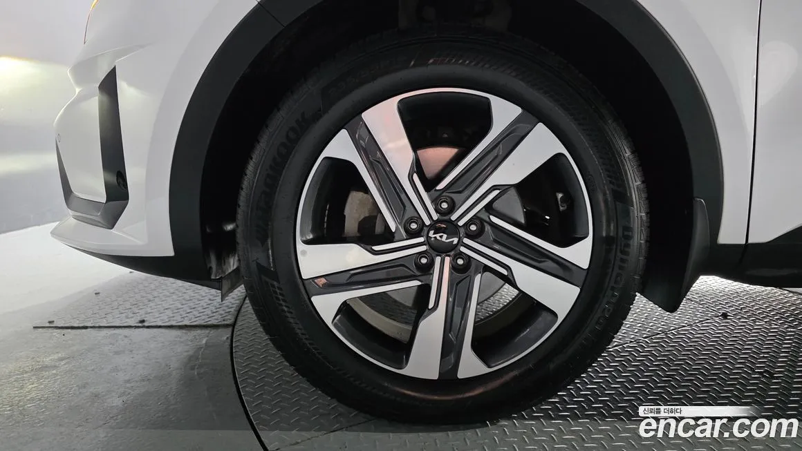 Kia Sorento — фото 9