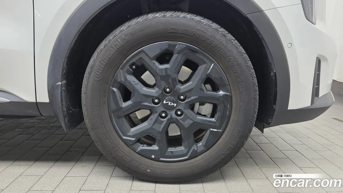 Kia Sorento — фото 6