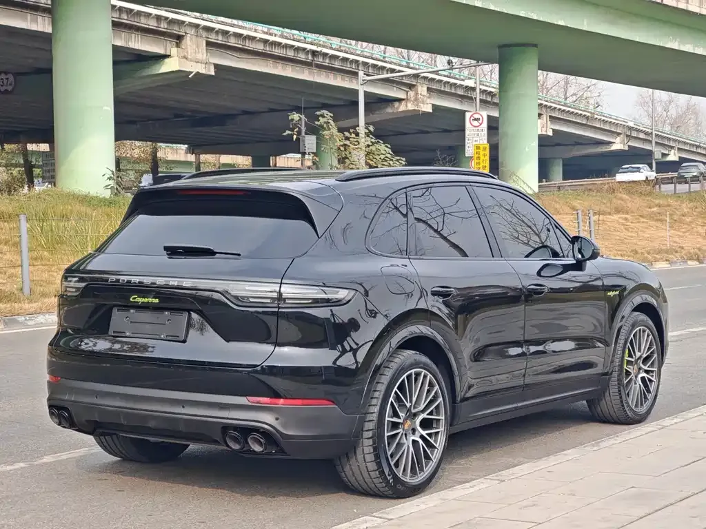 Porsche Cayenne Hybrid 2023 из CN, фото 10