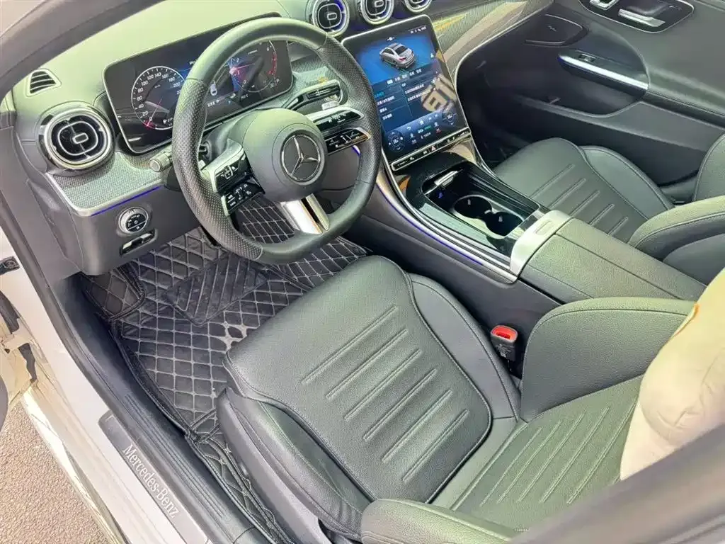 Mercedes-Benz C-Class 2023 из CN, фото 3