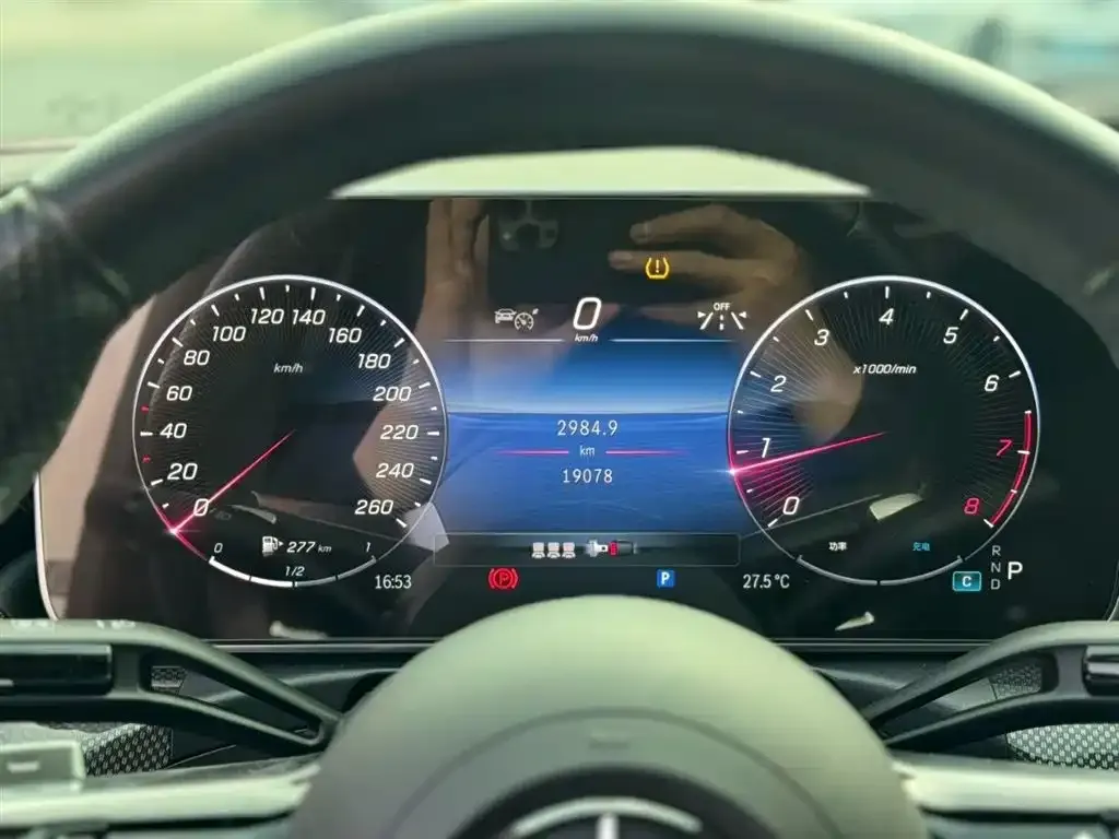 Mercedes-Benz C-Class 2023 из CN, фото 2