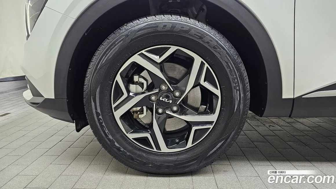 Kia Sportage — фото 9